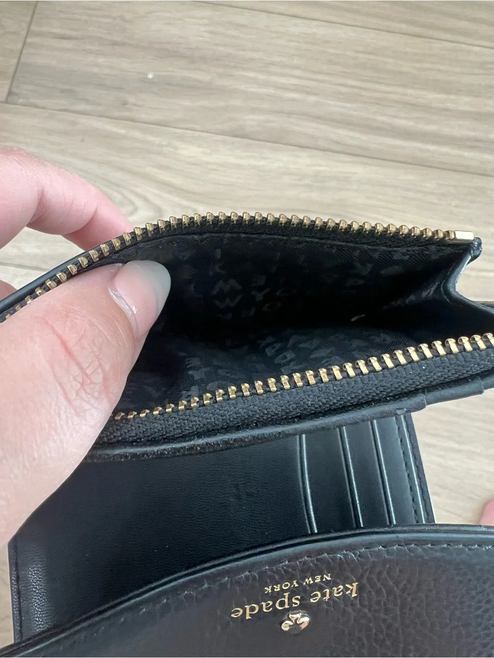 Kate Spade New York Trifold Black Leather Compact Wallet